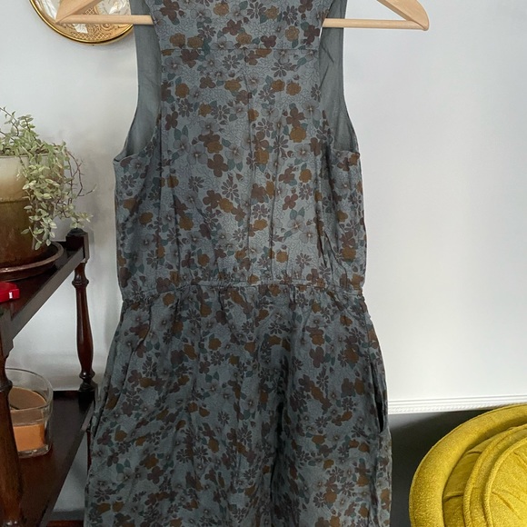 Xhilaration Sleeveless Dress with Pockets - Picture 2 of 5
